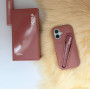 Коричневий чохол Rhode в кольорі Toast  на iPhone 16